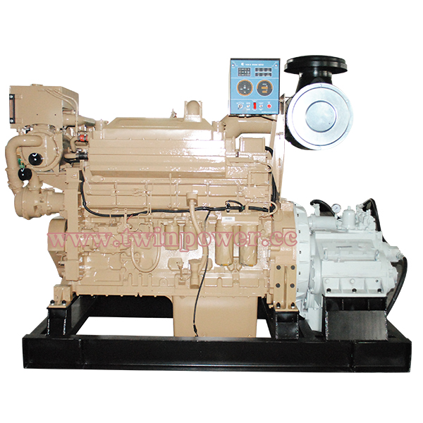 Cummins KTA19 600HP marine engine
