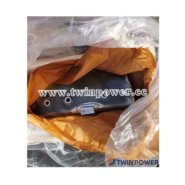 Exhaust Manifold 3008590
