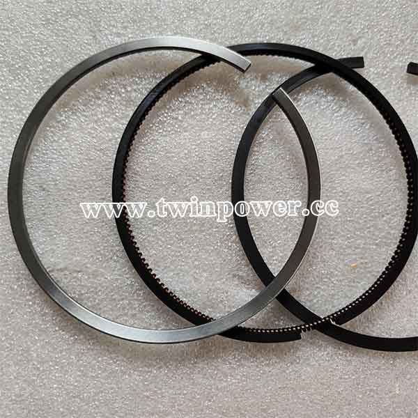 Cummins Piston Ring Set 3802421